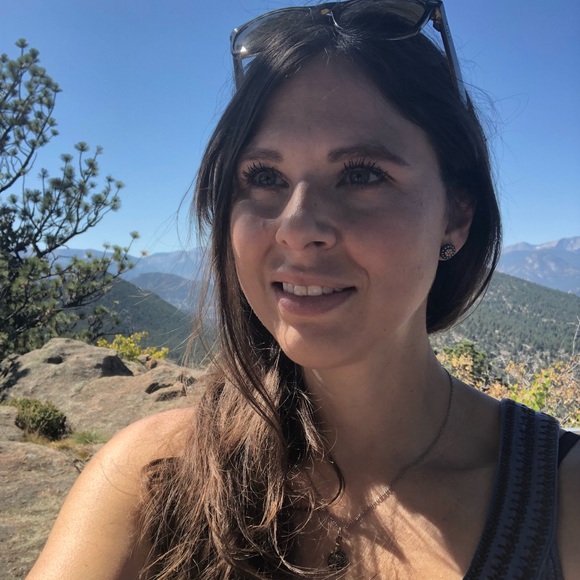 Meet your Posher, Donna - Picture 1 of 1